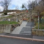 Solrikt Med Kort Avstand Til Byen