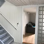 Apartman Solrikt Med Kort Avstand Til Byen
