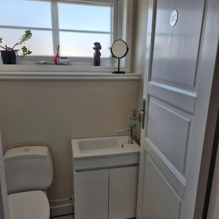 Solrikt Med Kort Avstand Til Byen アパート *