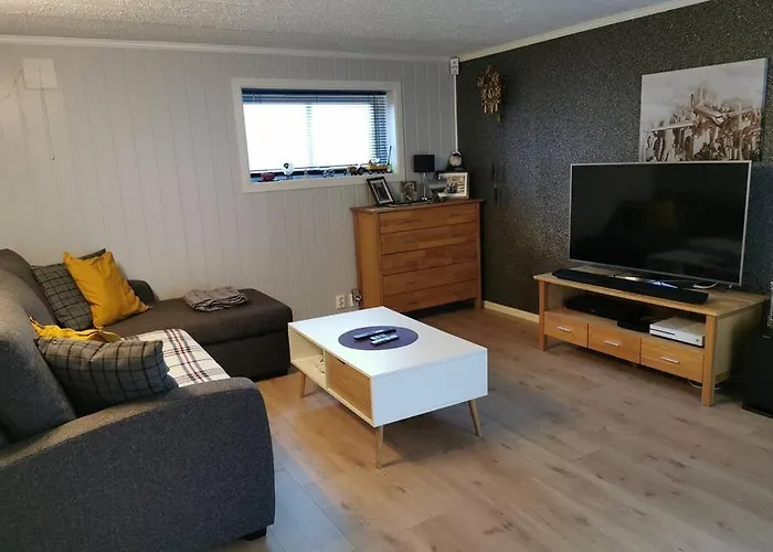 Апартаменты Solrikt Med Kort Avstand Til Byen *